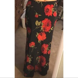 VTG Rose and Black Maxi Skirt